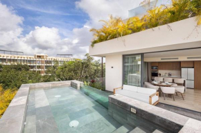Stunning 2 bd Mistiq PH rooftop private pool